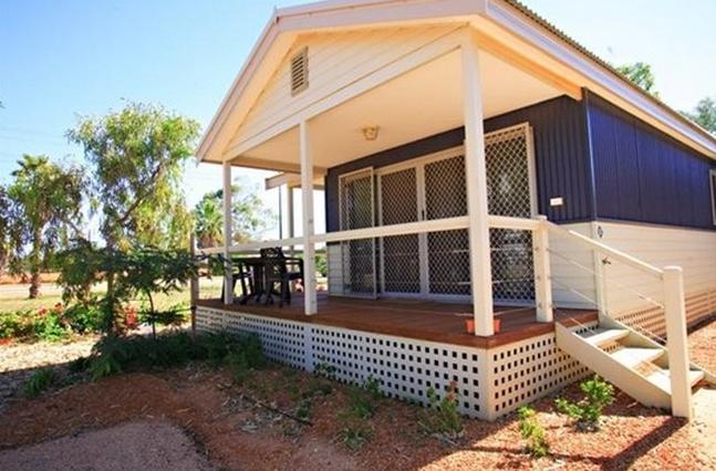 Exmouth Cape Holiday Park - Exmouth: Cottage accommodation, ideal for families, couples and singles