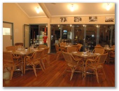 Ningaloo Caravan and Holiday Resort - Exmouth: Resort dining room