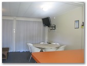 Wollongong Surf Leisure Resort - Fairy Meadow: Dining room in two bedroom air conditioned unit