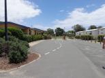 Fingal Holiday Park - Fingal Head: Easy parking to the park