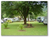 Fishery Falls Holiday Park - Fishery Falls: Powered sites for caravans