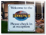 Fitzroy River Lodge Caravan Park - Fitzroy Crossing: Fitzroy River Lodge welcome sign