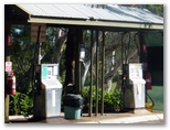 Fitzroy River Lodge Caravan Park - Fitzroy Crossing: Fuel is available