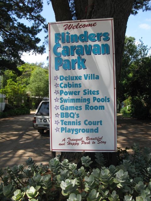 Flinders Caravan Park - Flinders: Flinders Caravan Park welcome sign