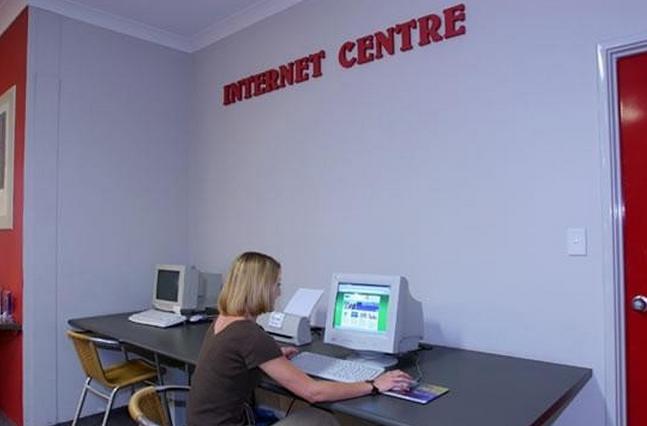 Discovery Holiday Parks Perth - Forrestfield: Internet kiosk