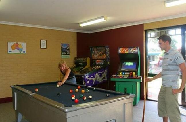 Discovery Holiday Parks Perth - Forrestfield: Games room