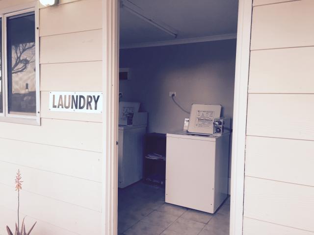 Fowlers Bay Park - Fowlers Bay: Laundry