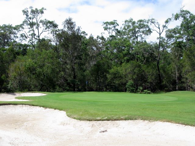Gainsborough Greens Golf Course - Pimpama: Green on Hole 4 surrounded by deep bunkers