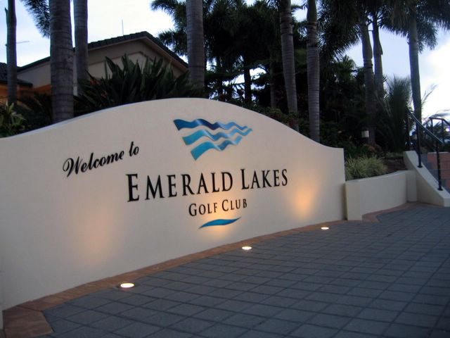Emerald Lakes Golf Course - Carrara: Emerald Lakes Golf Club welcome sign
