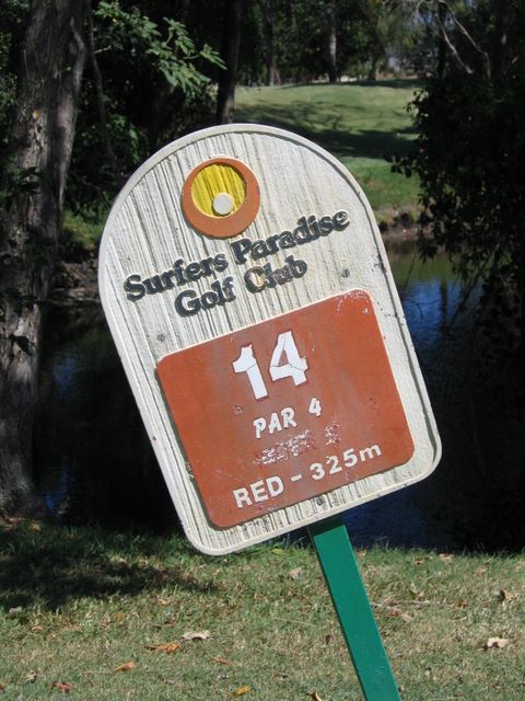 Surfer's Paradise Golf Club - Gold Coast: Surfer's Paradise Golf Course Hole 14, Par 4 - 325 of red marker