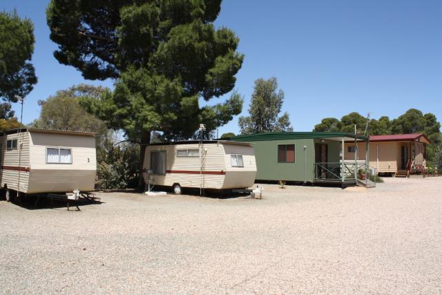 Gladstone Caravan Park - Gladstone: On site vans & cabins