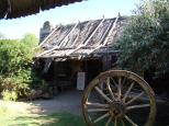 Glenrowan Tourist Park - Glenrowan: Replica of the Kelly bark hut.
