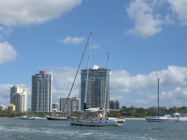 Gold Coast Canals - Gold Coast: Gold Coast Canals - Gold Coast Queensland - Album 1: Yacht on The Spit