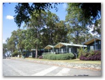 Jacobs Well Tourist Park - Jacobs Well: Cottage accommodation ideal for families, couples and singles