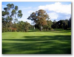Gordon Golf Course - Gordon Sydney: Green on Hole 4 looking back along fairway