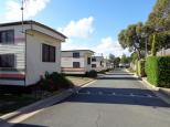 Governors Hill Carapark - Goulburn: Older style cabins to hire