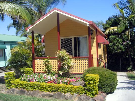 The Gateway Village - Grafton: Cottage accommodation, ideal for families, couples and singles