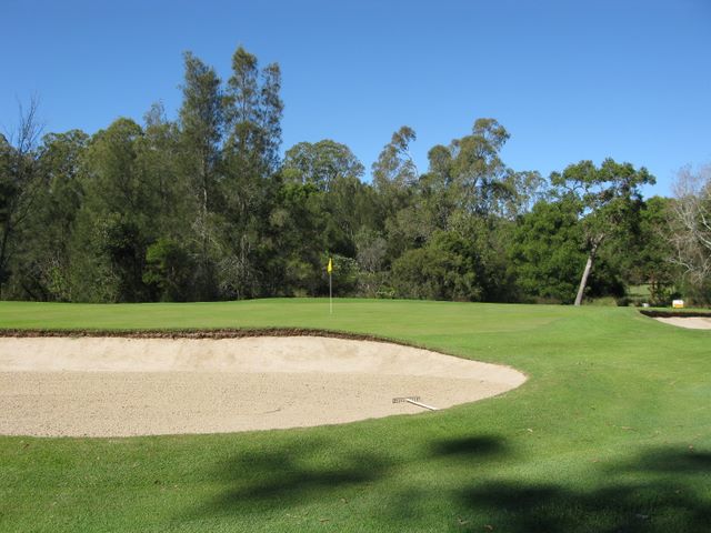 Grafton District Services Social Golf Club - Grafton: View of large bunker guarding green on Hole 8.