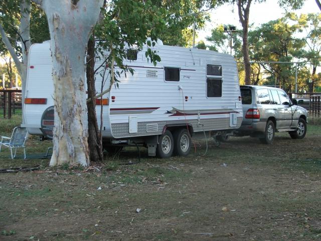 Greenvale Caravan Park and Cabins - Greenvale: Powered sites