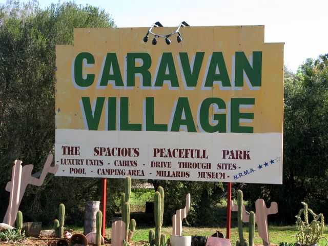 Griffith Caravan Village - Griffith: Griffith Caravan Village welcome sign