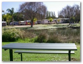 Karrinyup Waters Resort - Gwelup: A bench overlooking the Lake.  A great place for a picnic.