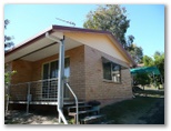 Twin Lakes Village Caravan Park - Gympie: Cottage accommodation ideal for families, couples and singles