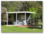 Halls Gap Lakeside Tourist Park - Halls Gap: Cottage accommodation, ideal for families, couples and singles