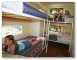 BIG4 Harrington Beach Holiday Park - Harrington: Plenty of bunks within the family cabin.