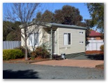 Hay Plains Holiday Park - Hay Big4 - Hay: Cottage accommodation ideal for families, couples and singles