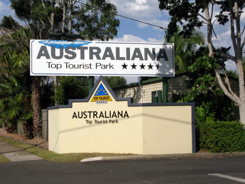 Australiana Top Tourist Park - Hervey Bay: Welcome sign