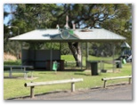 Hillston Caravan Park - Hillston: BBQ and picnic area in adjacent park. This facility was provided by the Lions Club of Hillston.