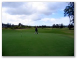 Le Meilleur Horizons Golf Resort - Salamander Bay: Green on Hole 1