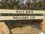 Wave Rock Resort & Caravan Park - Hyden: Welcome sign