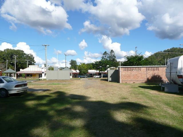 Imbil Caravan Park - Imbil: View from the back of the park towards shopping centre
