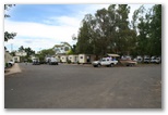 Jindabyne Holiday Park - Jindabyne: Cottage accommodation, ideal for families, couples and singles