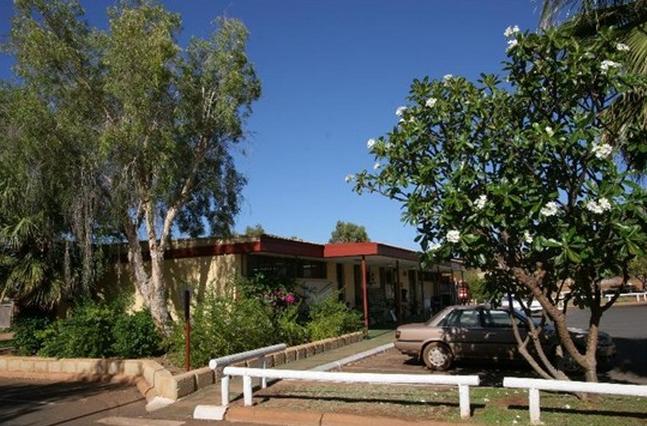 Pilbara Holiday Park - Karratha: Reception and office