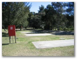 Katoomba Falls Caravan Park - Katoomba: Powered sites for caravans with views of the cricket oval