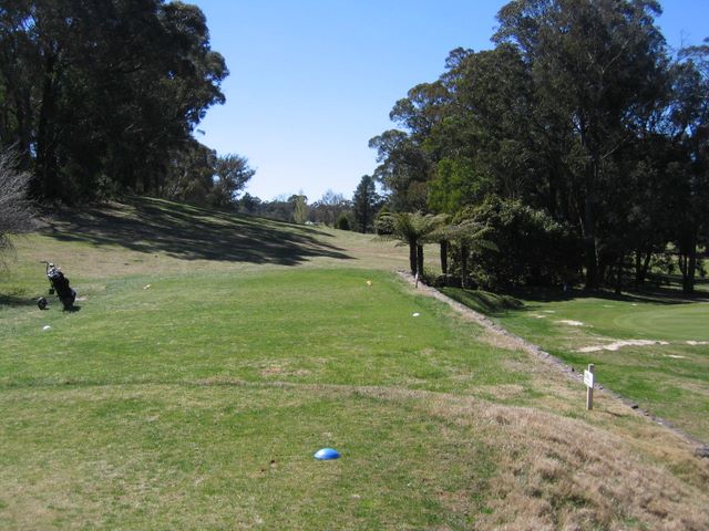 Katoomba Golf Club - Katoomba: Fairway view Hole 4 - Par 4, 344 metres
