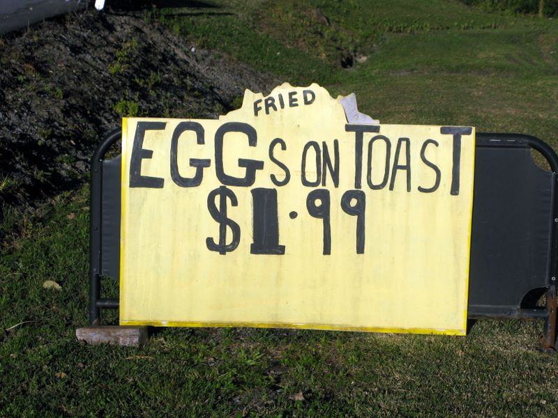 Kew Rest Area - Kew: Eggs on toast for $1.99 is a great deal and the owner intends to make it permanent.