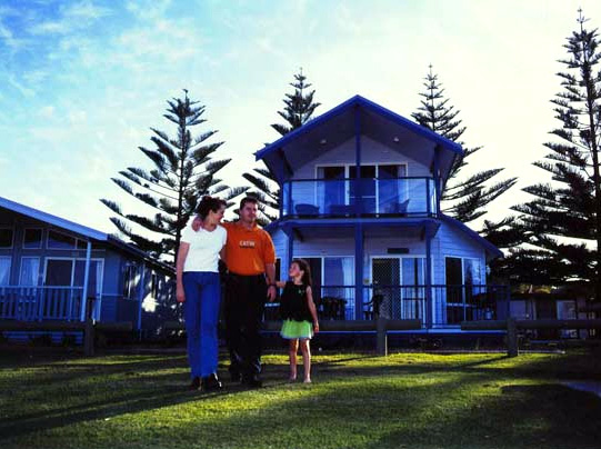 Kendalls on the Beach Holiday Park - Kiama: Cottage accommodation, ideal for families, couples and singles