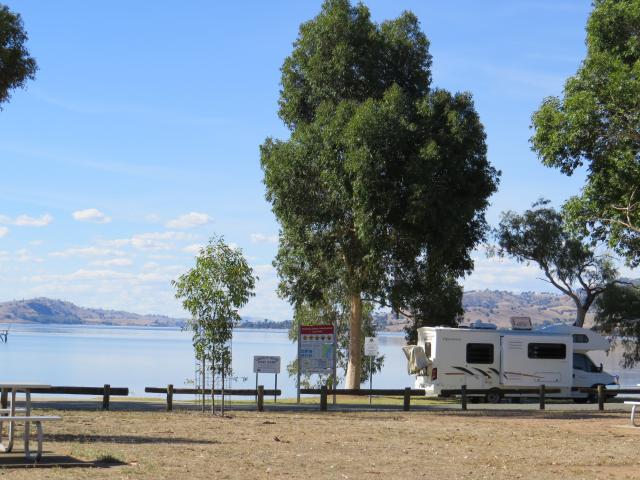 Ludlows Reserve - Ebden: Room for large rigs.