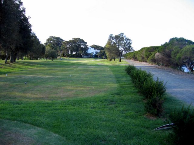 Kogarah Golf Course - Kogarah: Fairway view Hole 9