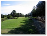 Kogarah Golf Course - Kogarah: Approach to the Green on Hole 4
