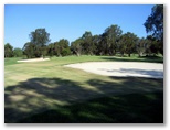 Kogarah Golf Course - Kogarah: Large bunkers before green on Hole 5