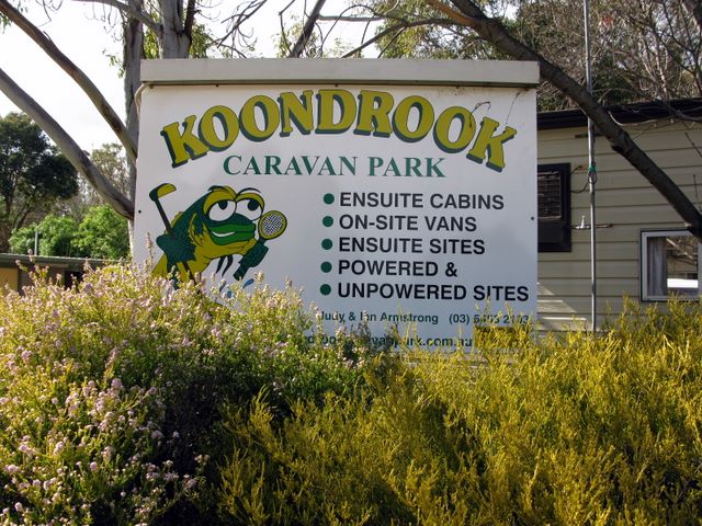 Koondrook Caravan Park - Koondrook: Koondrook Caravan Park welcome sign