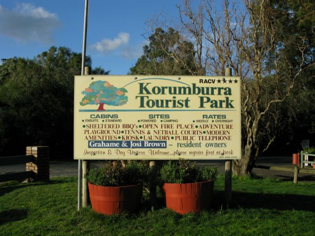 Korumburra Tourist Park - Korumburra: Korumburra Tourist Park welcome sign