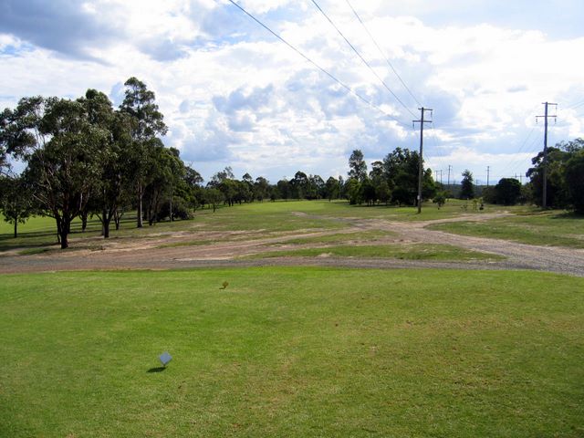 Kurri Golf Club - Kurri Kurri: Fairway view Hole 1