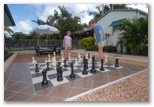 Kurrimine Beach Holiday Park - Kurrimine Beach: Chess for young and old