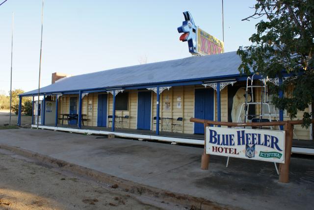 Blue Heeler Jolly Swag Van Park - Kynuna: Just the ticket if heading west  through outback QLD