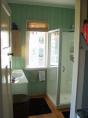 Lake Moogerah Caravan Park - Lake Moogerah: Bathroom in 3 bedroom cottage